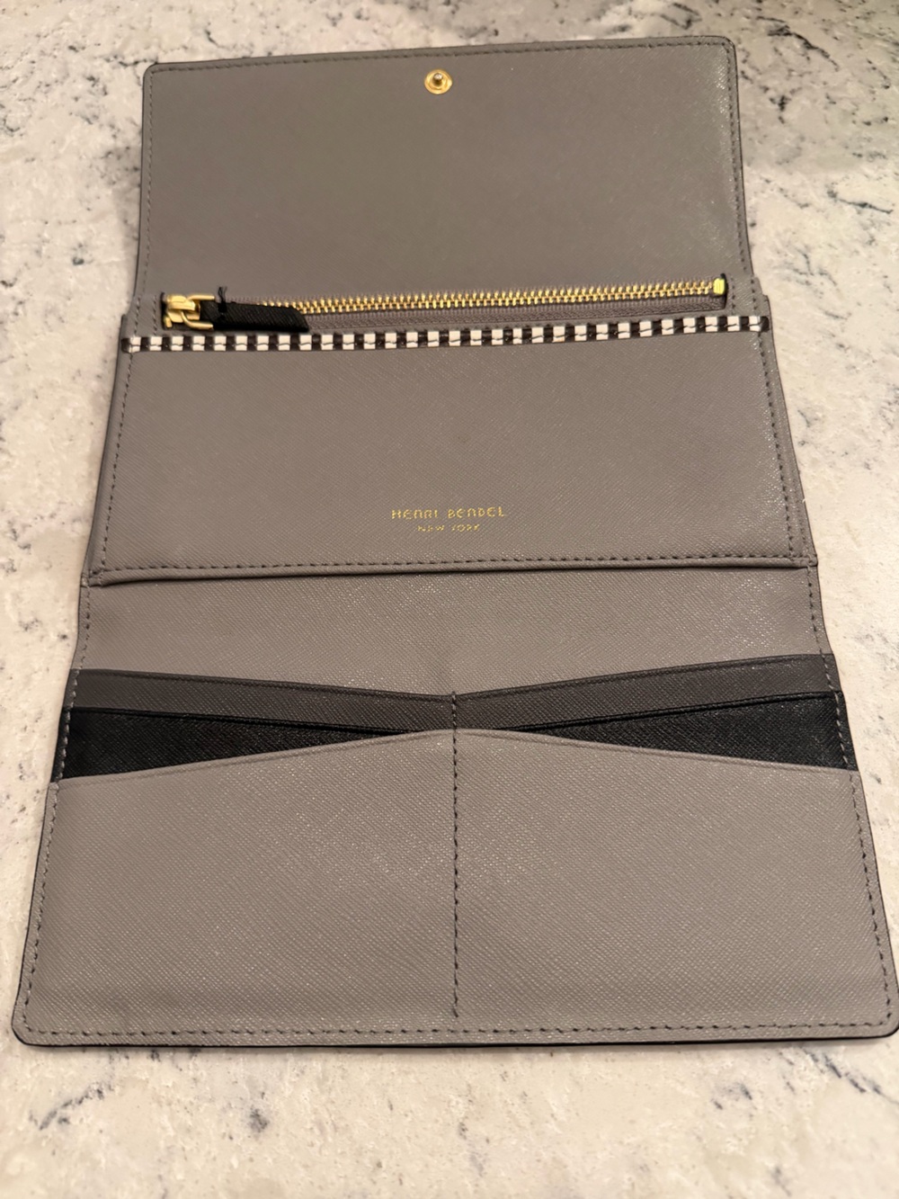 Henri Bendel Gray & Black Colorblock Saffiano Snap Wallet - Picture 3 of 5